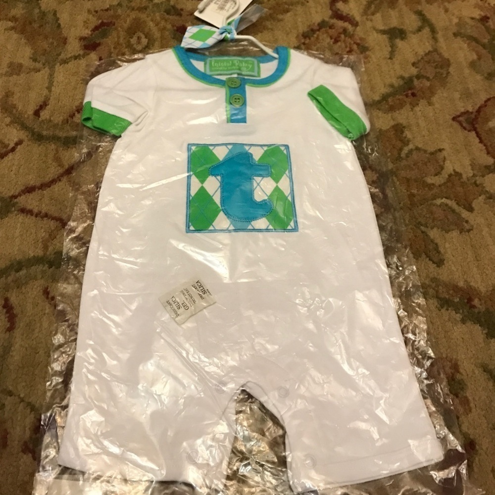 Mudpie initial baby Onesie letter T New